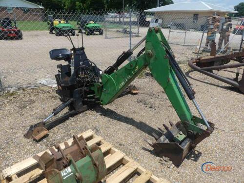 John Deere E47 Backhoe Attachment w/ Brackets & 3 Buckets: Fits JD 25-30hp