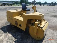 Gehl S240 Tandem Roller, s/n PBR89J583: Gas Eng.