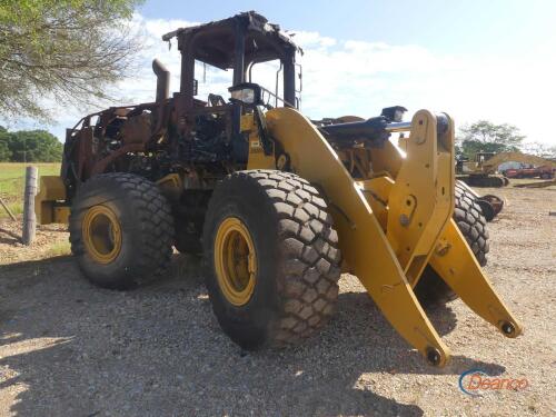 Cat 950M Rubber-tired Loader, s/n J1S03836 (Salvage): No Bkt., Fire Damaged