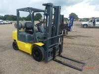 Komatsu FG25TLS-12 Forklift, s/n 559372A: LP Gas, Canopy, 42" Forks, 3750 lb. Cap., Meter Shows 9308 hrs