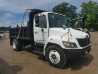 2008 Hino 268 Single-axle Dump Truck, s/n 5PVNJ8JT182551748: Hino L6 7.6L Diesel Eng., Auto, Air Brakes, Ox Bodies 12' Steel Dump, 38" Wides, Elec. Tarp, 25950 GVWR, 22.5 Tires, Odometer Shows 412K mi.
