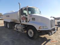 2007 Mack CXP613 Water Truck, s/n 1M1AP02Y77N001808: T/A, Mack MP7 Eng., 10-sp., Front & Rear Discharge, PTO Pump, 19000 GVW, Odometer Shows 205K mi.