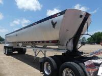2006 MAC Round-Bottom Dump Trailer, s/n 5MADN40266C009930: Alum. Dump, New Brakes, New Arms, New Bedliner, New Cylinder & Hoses, 11R22.5 Tires, Air Ride Susp., Swing Gate w/ Grain Door
