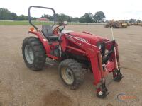 Massey Ferguson 1540 MFWD Tractor, s/n JP825106 (Salvage): MF 1525 Loader, No Bkt., Lift Arms, PTO, Runs, Busted PTO Housing, Meter Shows 885 hrs