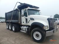 2007 Mack CTP713 Tri-axle Dump Truck, s/n 1M2AT04C37M004722 (Title Delay): Mack MP7 405hp Eng., Mack 10-sp., 18K Front, 44K Rears, 11R22.5 Rears, 385/65R22.5 Fronts, Hard Ox 16' Body, Odometer Shows 497K mi.
