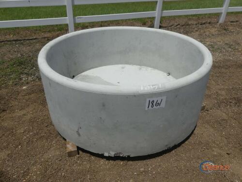 300-gallon Round Trough
