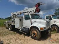 2001 International 4900 Digger Derrick Truck, s/n 1HTSDAAR21H306137 (Inoperable): DT466 Eng., Auto, Terex Telelect Boom, No Bit, Tool Box, Odometer Shows 134K mi.