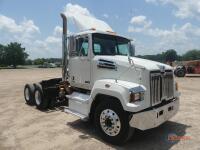2017 Western Star 4700SF Truck Tractor, s/n 5KJJAVDV1HPJF6683: T/A, Day Cab, Detroit DD13 Eng., Eaton Fuller Auto, Eng. Brake, Diff Lock, Air Ride Susp., 189" WB, Drum Brakes, A/C, 12K Front, 40K Rears, Air Slide 5th Wheel, Air Ride Cab, Alum. Disc. Wheel