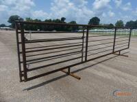 24x6 Free Standing Panel w/ 8' Gate