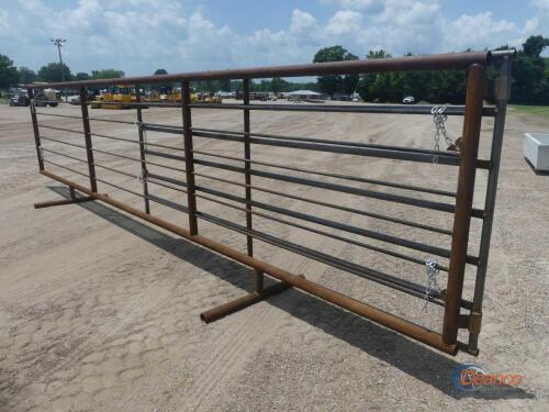 24x6 Free Standing Panel w/ 12' Gate