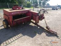 Massey Ferguson 12 Square Baler, s/n 996535398