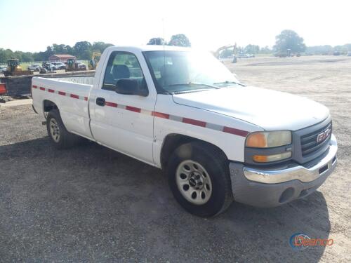2005 GMC Sierra 1500 Pickup, s/n 1GTEC14V35Z197208: 2wd, Reg. Cab, 4.8L Gas Eng., Auto, LWB (Owned by MDOT)
