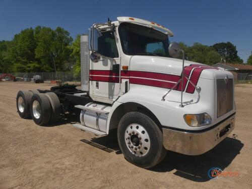 2006 International 9200i Truck Tractor, s/n 2HSCESBR56C266256: T/A, Day Cab