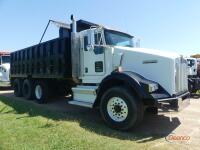 2009 Kenworth T800 Tri-axle Dump Truck, s/n 1NKDL40XX9J253605: Cummins ISX 450 Eng., 18-sp., 18K Front on 425/65R22.5 Tires, 40K Rears on 11R22.5 Tires, 19' Dump, 421K mi.
