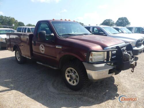 2005 Ford F350 4WD Truck, s/n 1FDSF35Y35EB99431: Reg. Cab, Triton V10 Eng.,