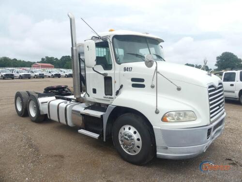 2012 Mack Pinnacle CXU613 Truck Tractor, s/n 1M1AW07Y9CM022543: T/A, Day Ca