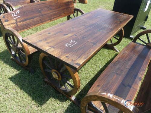 Wagon Wheel Table