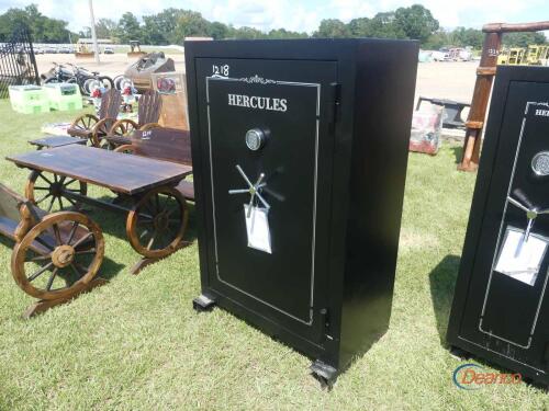 Hercules Large Gun Safe: Black