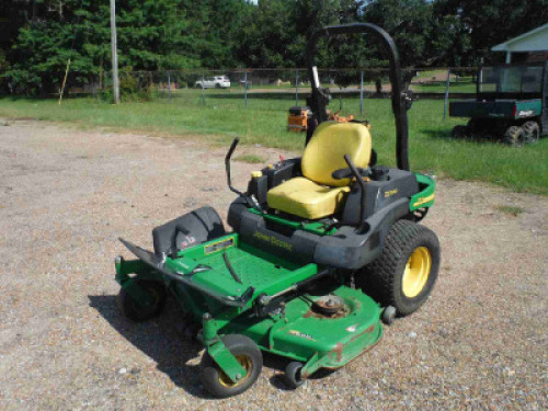 John Deere 757 Z-trak Zero-turn Mower, s/n TC0757B040109: 25hp JD V-Twin Gas Eng., 60" Deck, Meter Shows 796 hrs