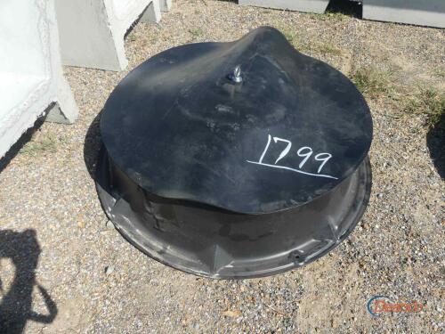 36" Plastic Mineral Trough w/ Rubber Cap