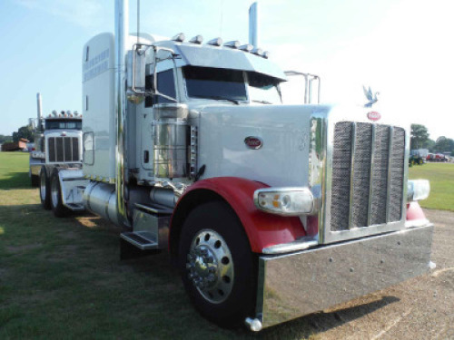 2015 Peterbilt 389 Truck Tractor, s/n 1XPXDP9XXFD258392: 550 Paccar, 18-sp., Sleeper, Deleted, Odometer Shows 506K mi.