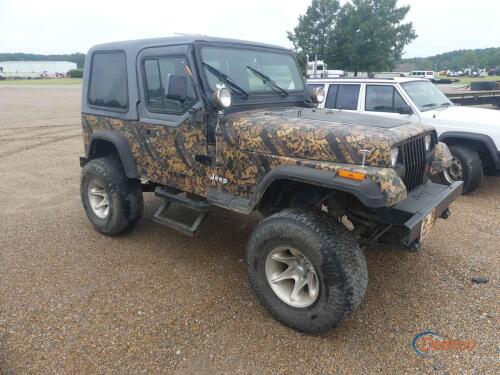 1990 Jeep Wrangler 4WD, s/n 2J4FH19E8LJ554963 2.5L Eng., 5-sp., Odometer S