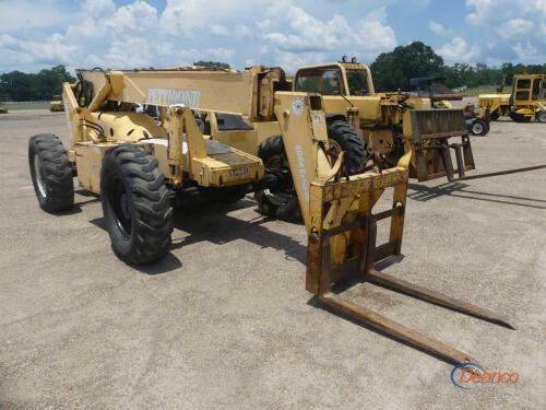 Pettibone 6044 Telescopic Forklift, s/n 117
