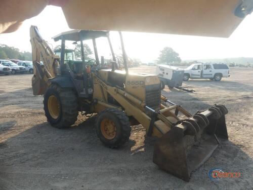 Ford 555D 4WD Loader Backhoe, s/n A438946 Canopy, GP Loader