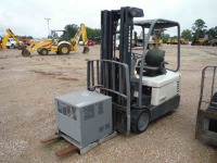 Thompson Crown SC4040 Forklift, s/n 9A136646: w/ Charger