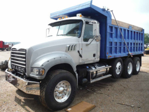 2012 Mack GU713 Tri-axle Dump Truck, s/n 1M1AX04Y6CM012764: Odometer Shows 329K mi.