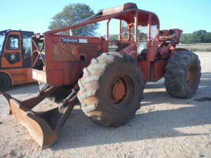 Timberjack 660LH Cable Skidder, s/n 1983-87LH660 (Salvage): Pish Blade, Runs but missing Radiator & Other Parts