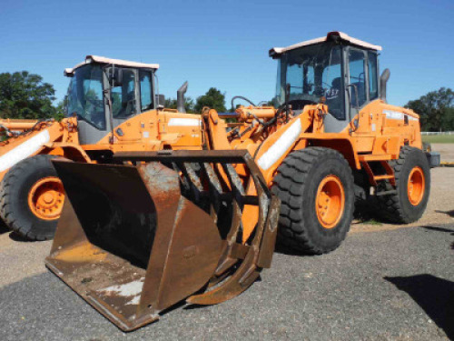 Doosan DL220 Rubber-tired Loader, s/n 10113: Encl. Cab, w/ Bucket & Stacking Rake, Quick Connect Coupler, Meter Shows 4276 hrs