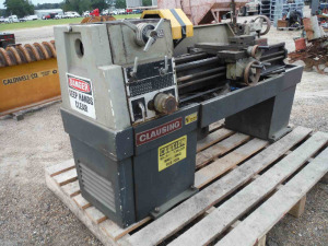 Clausing 1500 Metal Lathe w/ Dies and Clamp