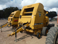 Vermeer 504R Premium Round Baler, s/n 1VRG14112K1004655 (Monitor in Check In Building)