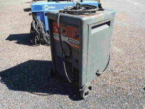 Lincoln IdealArc TM-500 AC/DC Arc Welder, s/n AC224790