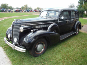 1937 Buick Roadmaster, s/n 83180817: 4-door, Rear Suicide Doors, Straight 8 Eng., 3-sp., All Original, Odometer Shows 5522 mi.