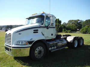 2010 Mack Pinnacle CXU613 Truck Tractor, s/n 1M1AW07Y3AM010465: T/A, Day Cab, Mack MP8 435hp Eng., Eaton Fuller 10-sp., 3.94 Ratio, 198" WB, Camelback Susp., 12K Front, 40K Rears, Odometer Shows 328K mi.