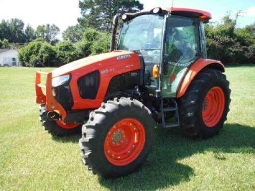 2015 Kubota M5-111D MFWD Tractor, s/n 51460: C/A, Ultra Grand Cab II, 105hp, 3PH, Drawbar, 540 PTO, 18.4-30 Rears, Hyd. Remote, Meter Shows 2021 hrs