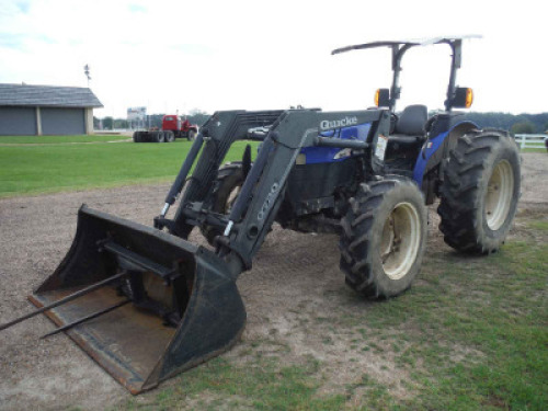 New Holland TN75 MFWD Tractor, s/n 001317005: Quicke Q720 Loader, Quick Connect Hay Spear, Bad Clutch, Meter Shows 3140 hrs