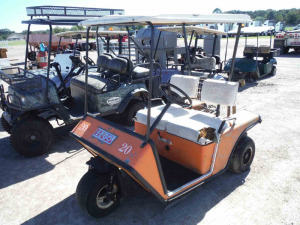 EZGo Textron Electric Golf Cart, s/n 261132 (Salvage): 3-wheel, w/ Charger, Needs Batteries