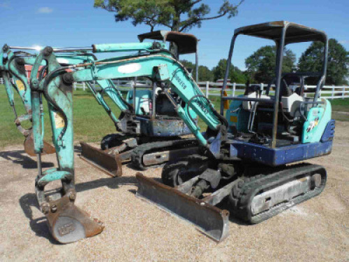 2003 IHI 28N Mini Excavator, s/n WL000259: Meter Shows 2439 hrs