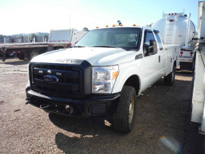 2015 Ford F350 Truck, s/n 1FD8X3F62FEA88018 (Inoperable): Ext. Cab, Auto, S/A