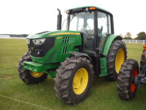 2015 John Deere 6125M MFWD Tractor, s/n 1L06125MJFH828395: C/A, 3 Hyd. Remotes, Meter Shows 8592 hrs