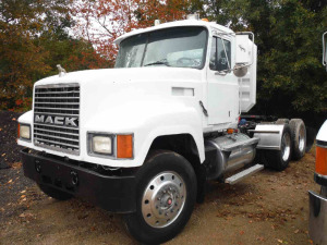 1996 Mack CH613 Truck Tractor, s/n 1M1AA13Y6TW061265: T/A, Headache Rack, 9-sp., Wet Kit, Odometer Shows 855K mi.