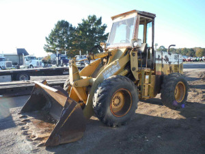 International 515 Payloader Rubber-tired Loader, s/n J061567: Cab (County-Owned)