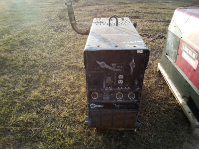 Miller Trailblazer 250G Welder/Generator, s/n KE734991, CC/CV, AC/DC, ID 42067