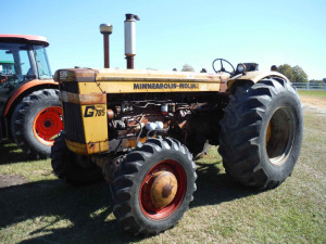 Minneapolis Moline D504-6 MFWD Tractor, s/n 23703756: 105hp Diesel, Meter Shows 4562 hrs
