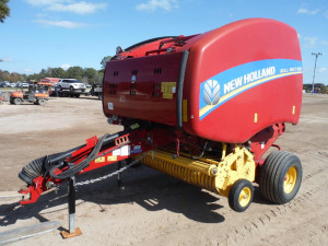New Holland Roll-belt 450 Round Baler, s/n YHN195641 (Monitor in Check In Building)