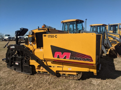 2009 Mauldin 1750C Crawler Asphalt Paver, s/n 6Y202250: JD Diesel, 8-16" Screeds, Slope Control, Dual Controls, Sensor Remotes, ID 42389