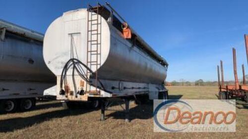 Crescent Grain Trailer, s/n 80654: w/ Grain Chute